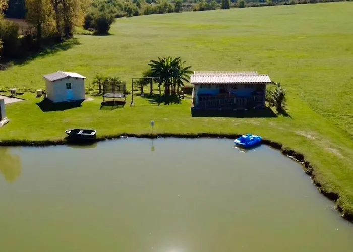 Etang Pre De La Font Campingplads Cercles